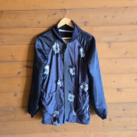 Lululemon Reversible Bomber Both Ways Atomic Flower Jacket Heather Gray 12 Coat - Picture 4 of 14